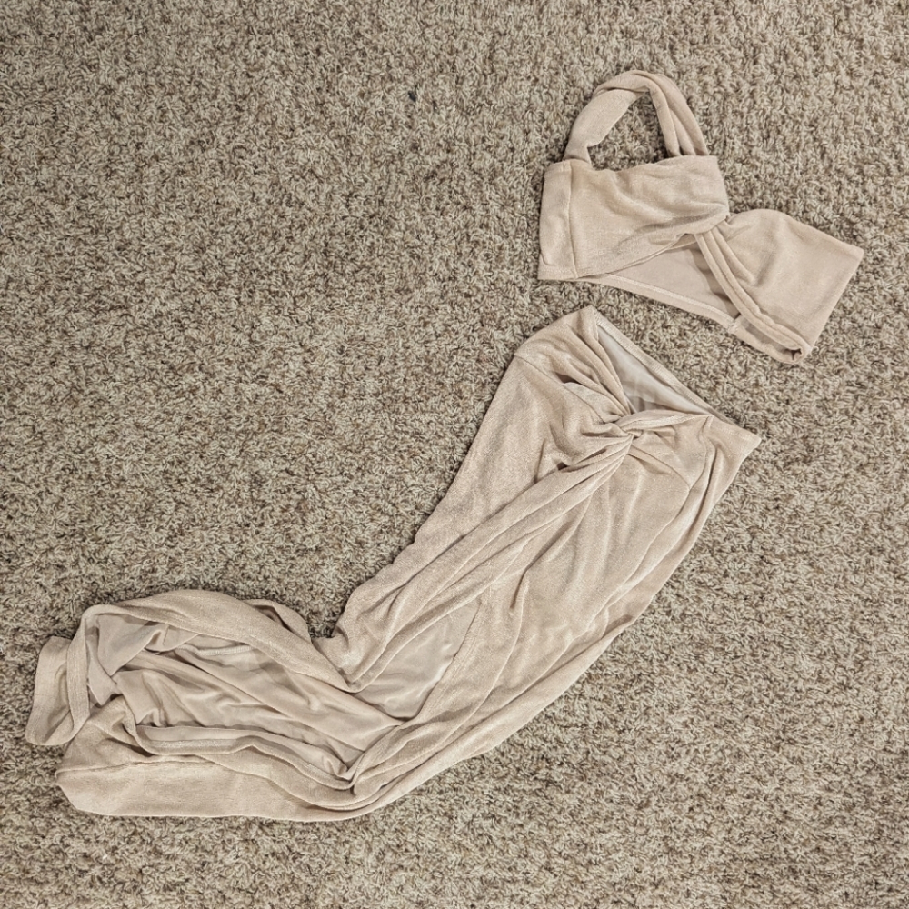 Curvy skirt and top set, small